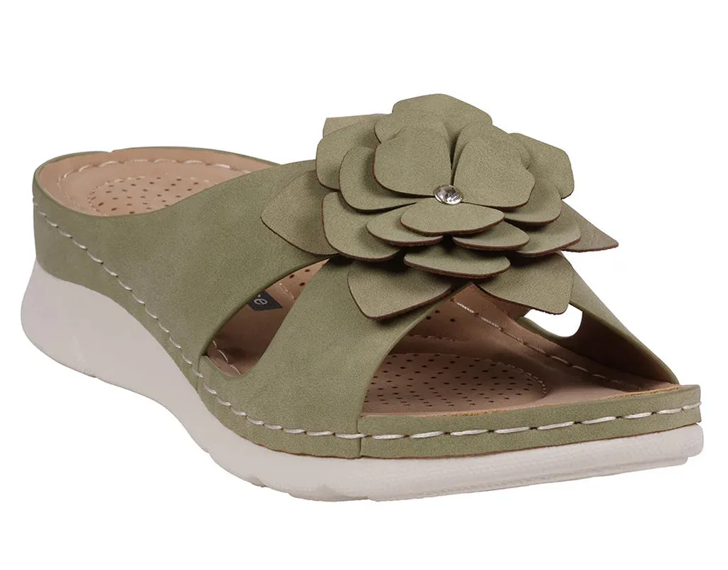 GC Shoes Women's Claire Flower Wedge