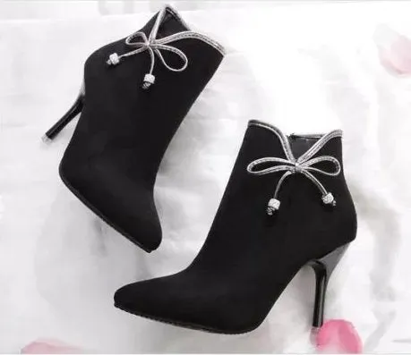 Women's Autumn Suede Leather Medium-Heeled Ankle Boots