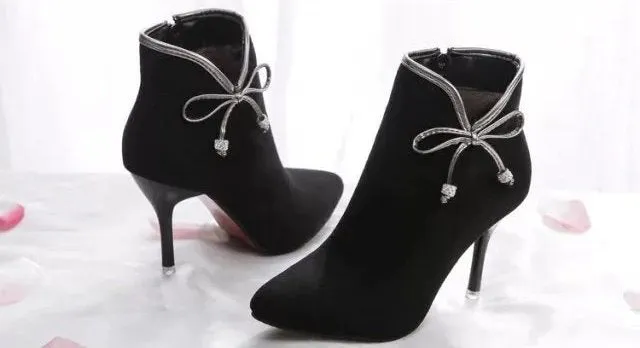 Women's Autumn Suede Leather Medium-Heeled Ankle Boots