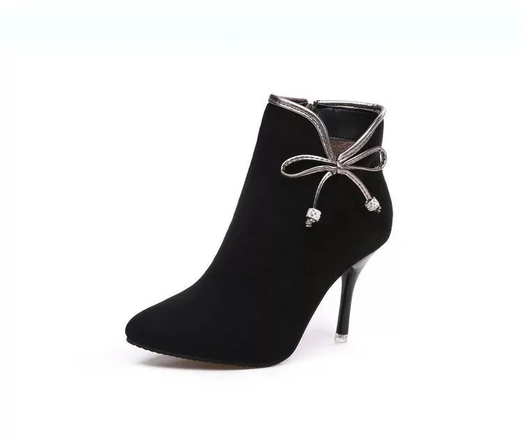 Women's Autumn Suede Leather Medium-Heeled Ankle Boots